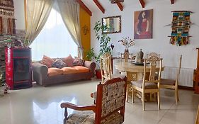 Habitaciones Punto Medio 1